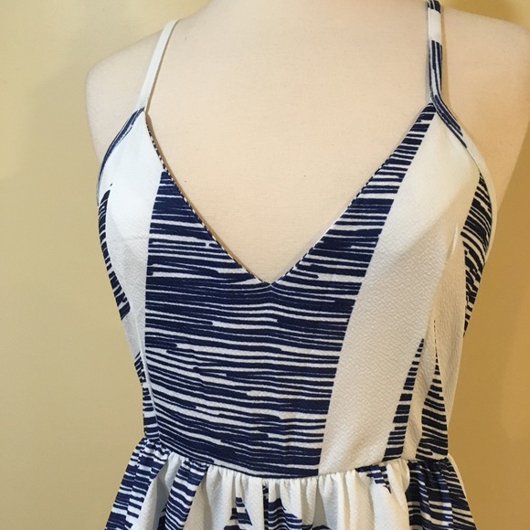 Abstract Print Spaghetti Strap Romper - Picture 4 of 6